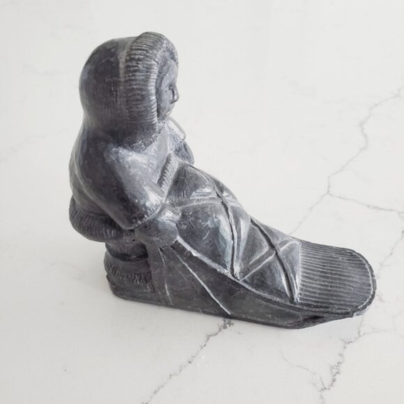 Vintage A WOLF ORIGINAL Sculpture Inuit on Sled Soapstone Figurine Aboriginal - Picture 1 of 7
